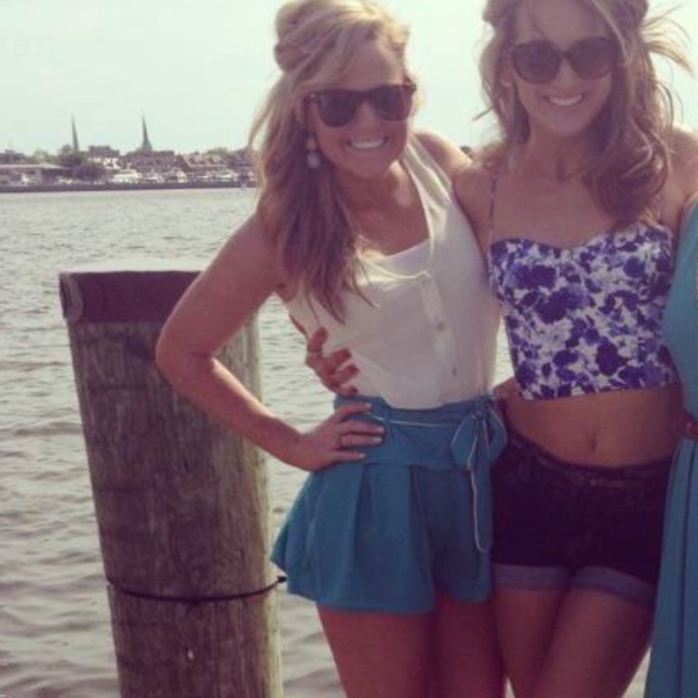 Adorable Teal Tie Shorts 💐